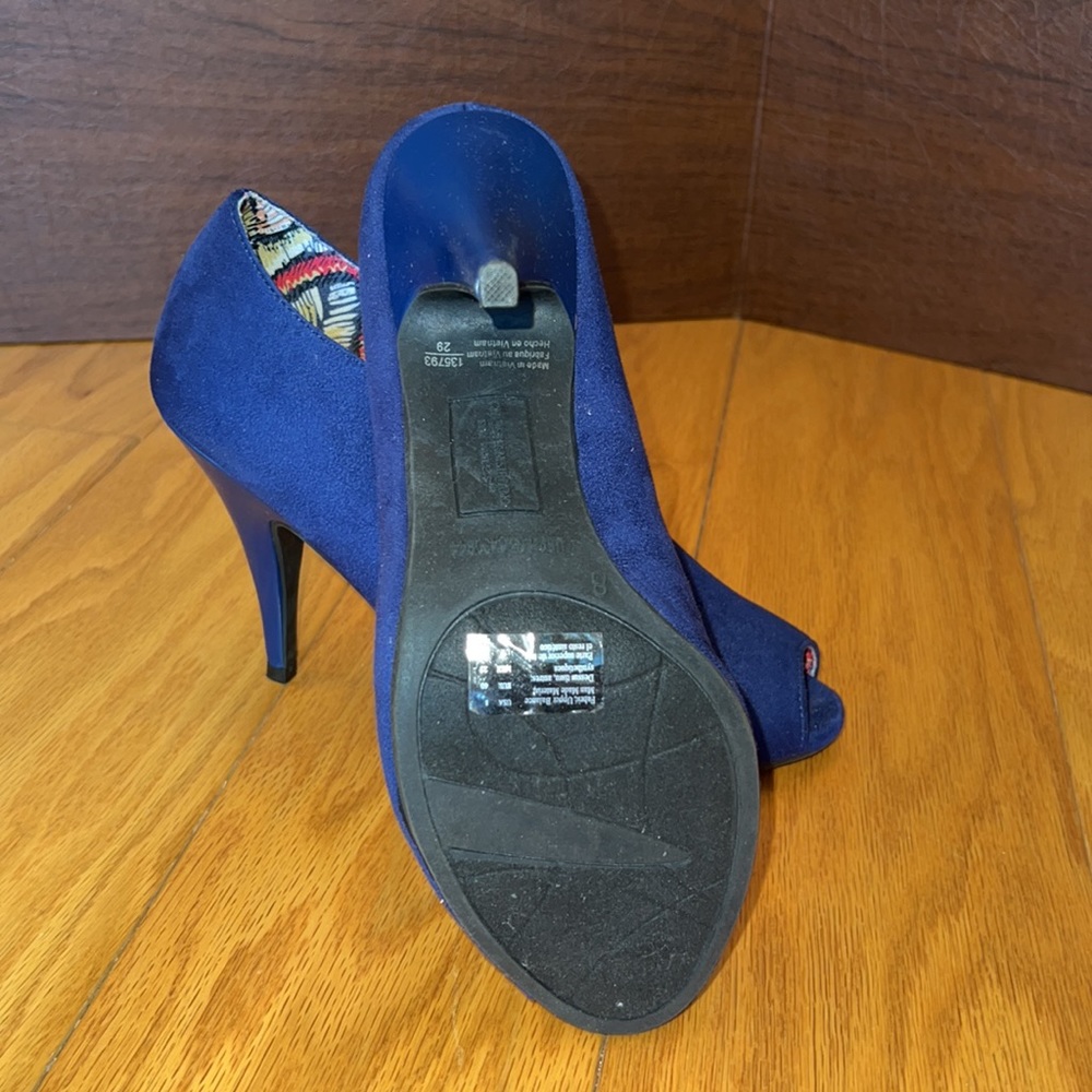 Blue heels - Picture 3 of 3